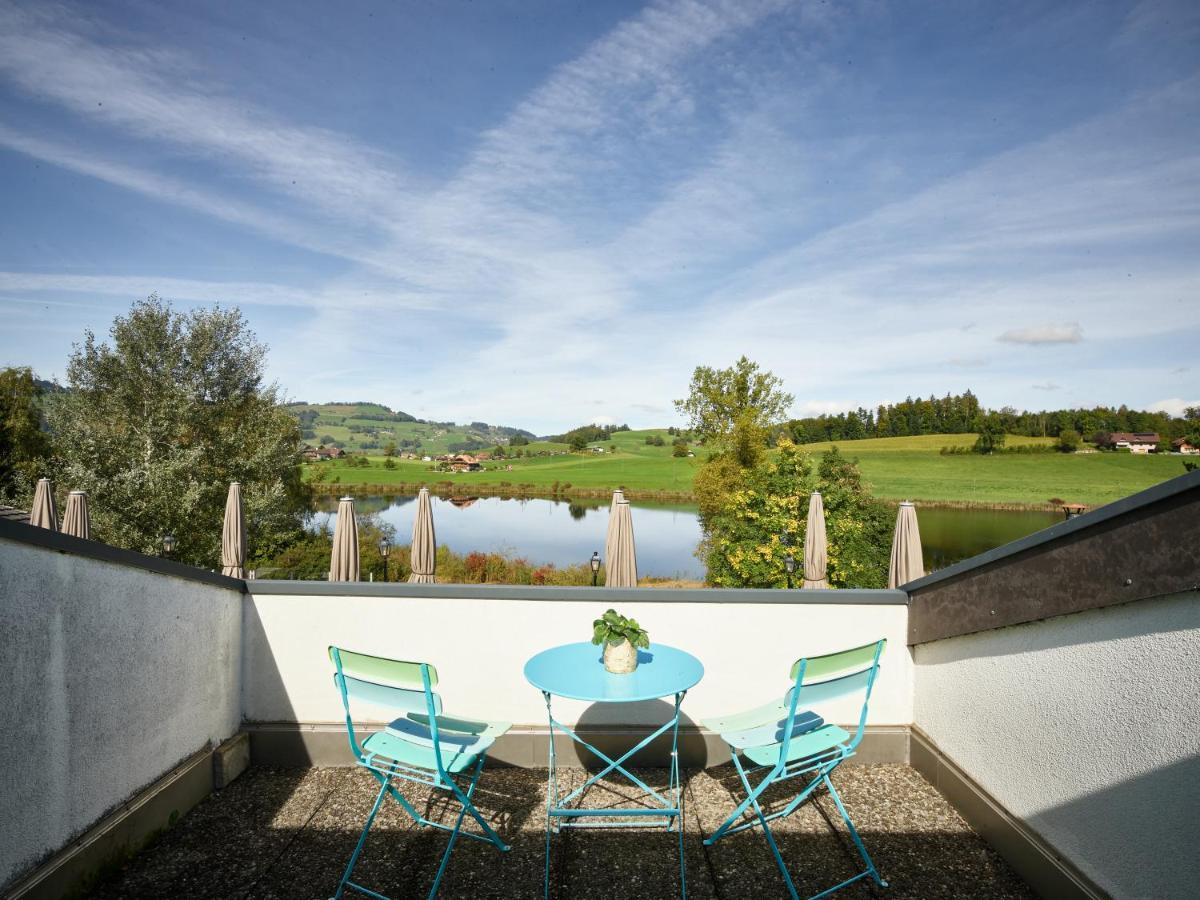 Erlebnisland Grizzlybaer Hotel Langenbuhl Exterior photo